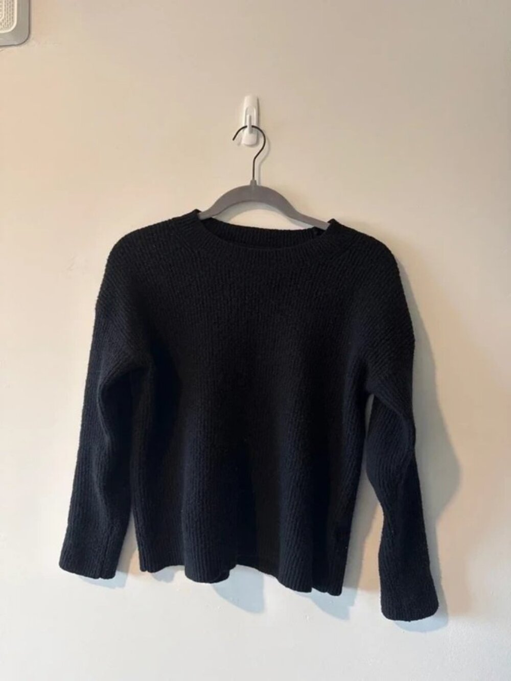J.Crew Black Knit Sweater – Classic Fall Winter Sweater, Size XXS